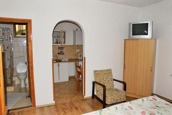 Kalaris Vendeghaz Apartment Hollókő Стая снимка